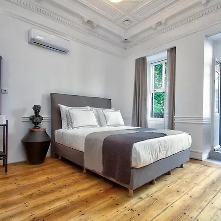 Villa Unique 19th Century Levantine Mansion In Tomtom Estambul